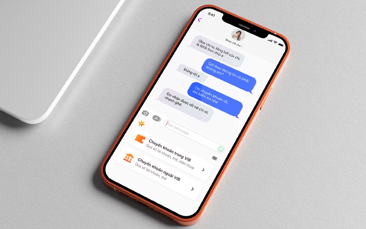 Với MyVIB Social Keyboard, chủ tài khoản có thể chuyển tiền ngay trong khung chat.