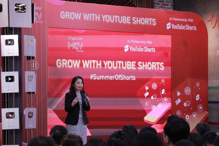 Thiên An hội ngộ loạt YouTuber tại sự kiện Grow with YouTube Shorts - Ảnh 2. Thiên An hội ngộ loạt YouTuber tại sự kiện Grow with YouTube Shorts - Ảnh 2.