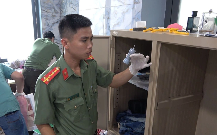 Mâu thuẫn về việc nợ tiền xăm 31 người mang súng, mã tấu đi đánh nhau - Ảnh 2.