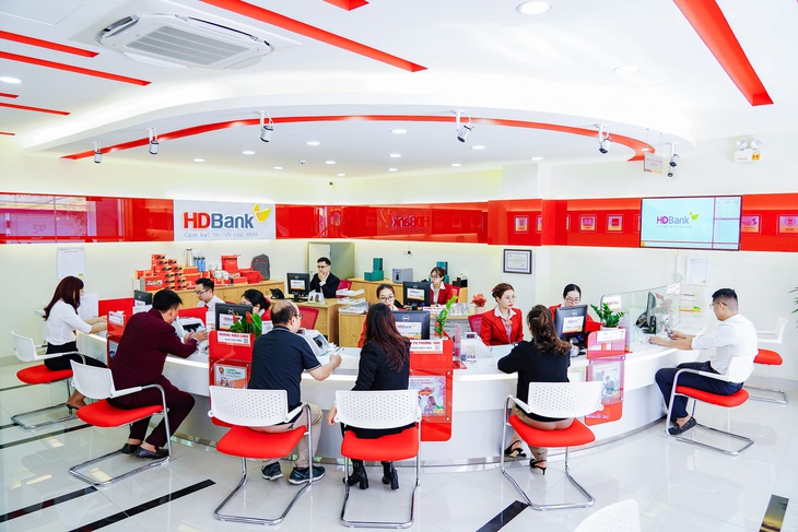 HDBank đạt lợi nhuận gần 5.500 tỉ đồng trong 6 tháng đầu năm - Ảnh: HDB