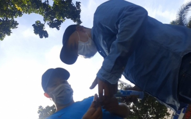 Khám sức khỏe xin việc 'siêu nhanh': Bộ Y tế yêu cầu khẩn trương xác minh, xử lý - Ảnh 2.