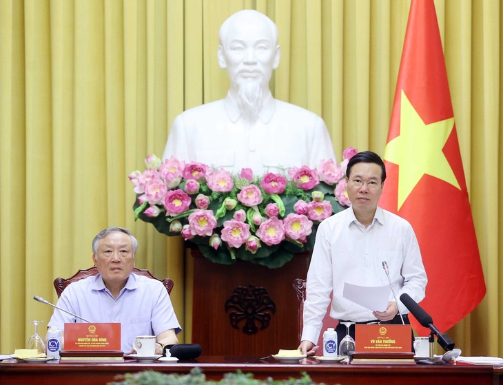 Chủ tịch nước Võ Văn Thưởng chủ trì làm việc về giải quyết hồ sơ án tử hình - Ảnh 1. Chủ tịch nước Võ Văn Thưởng chủ trì buổi làm việc - Ảnh: TTXVN