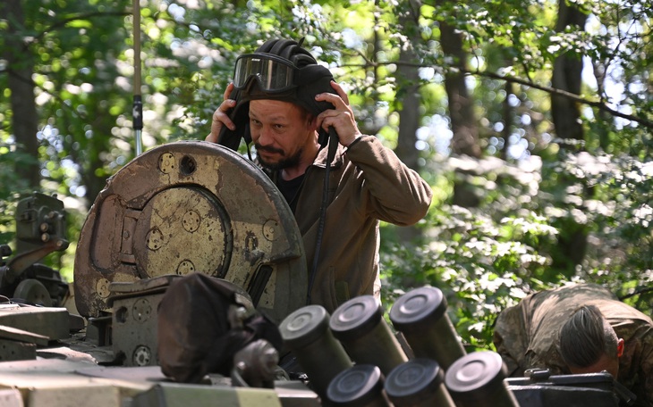 Vì sao Mỹ chuyển bom chùm cho Ukraine vào lúc này?