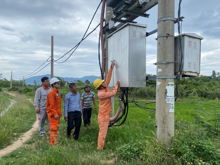 Điện lực Đông Hòa phát hiện nhiều vụ trộm vật tư điện tại các trạm biến áp - Ảnh 2.