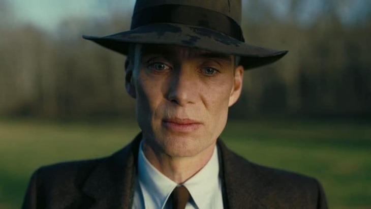 Màn trình diễn tuyệt vời của Cillian Murphy trong vai nhà khoa học J. Robert Oppenhermer