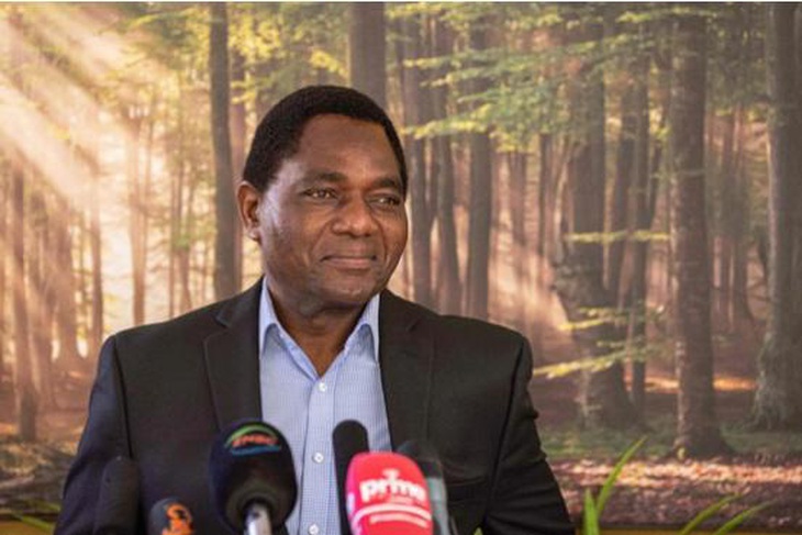 Tổng thống Zambia Hakainde Hichilema cho biết tất cả những người liên quan đến vụ lừa đảo tại sân bay Lusaka sẽ bị bắt và truy tố - Ảnh: AFP