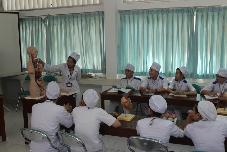 Một tiết học của sinh viên Trường Cao đẳng Y tế An Giang - Ảnh: trường cung cấp