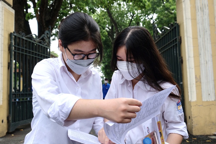 Ảnh: NGUYÊN BẢO Thí sinh Hà Nội dự thi tốt nghiệp THPT 2022 - Ảnh: NGUYÊN BẢO
