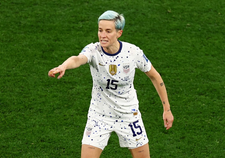 Megan Rapinoe đã cáo buộc ông Luis Rubiales 'khinh thường và phân biệt giới tính' - Ảnh: REUTERS