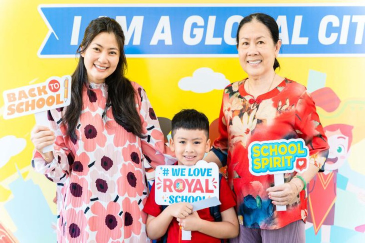 Muôn sắc thái đáng yêu của học sinh Royal School trong ngày tựu trường - Ảnh 4.