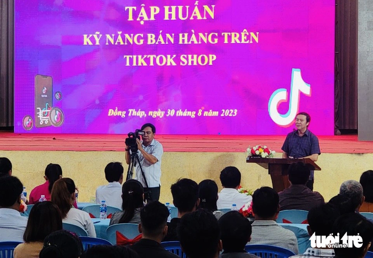 Chương trình quảng bá, bán sản phẩm OCOP tỉnh Đồng Tháp lần này hội tụ 8 KOLs, 70 doanh nghiệp trong và ngoài tỉnh về tham dự - Ảnh: TỐNG DOANH