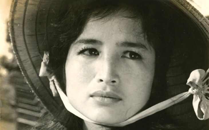 Khu tập thể cũ Hà Nội - giấc mơ thời nghèo khó - Kỳ 5: Hàng quán nơi bạc màu thời gian - Ảnh 3.