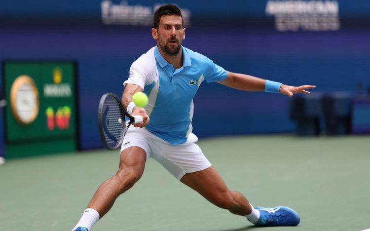 Điểm tin thể thao sáng 31-8: Djokovic dễ dàng vào vòng 3 Mỹ mở rộng