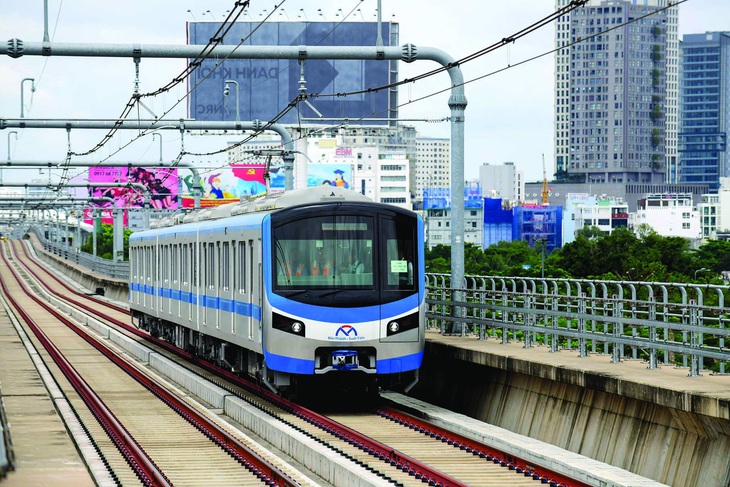 Tuyến metro số 1 TP.HCM (Bến Thành - Suối Tiên) chạy thử toàn tuyến. Ảnh: QUANG ĐỊNH