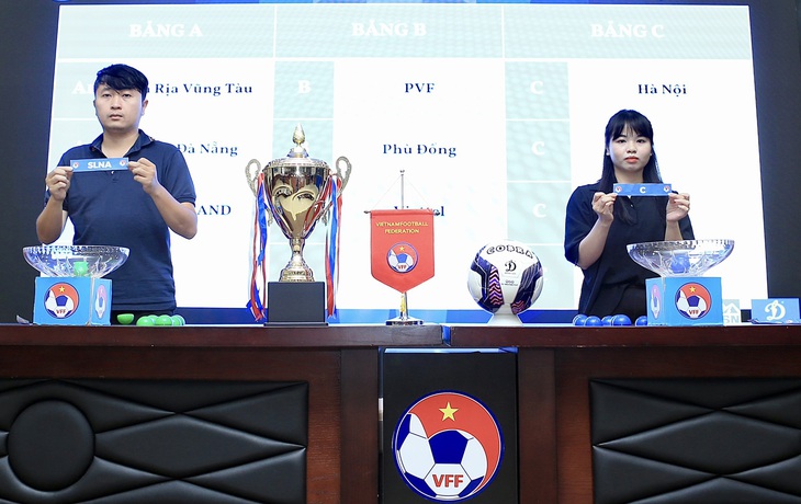 Toàn cảnh lễ bốc thăm vòng chung kết Giải U15 quốc gia 2023 sáng 4-8 - Ảnh: VFF