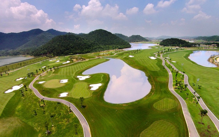 Loạt doanh nghiệp golf báo lãi lèo tèo hoặc thua lỗ