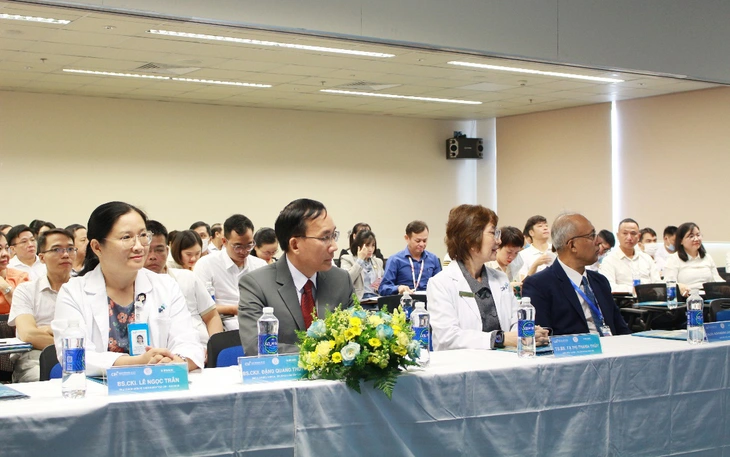 Sở Y tế TP.HCM chấn chỉnh, kiểm tra công tác đào tạo, cập nhật kiến thức y khoa liên tục  - Ảnh 3.