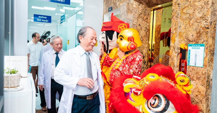 Phòng khám thẩm mỹ NAKiSA khai trương tại TP.HCM - Ảnh 3.