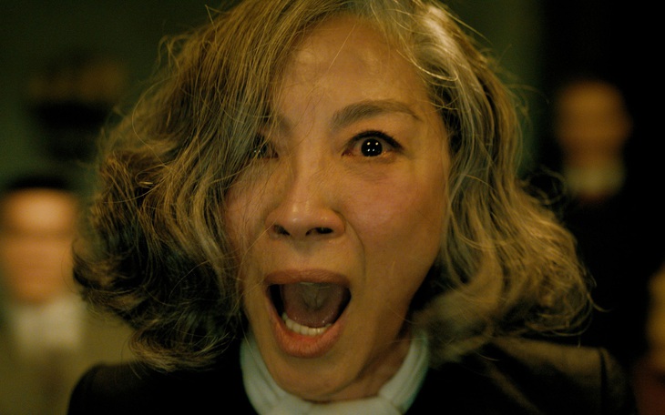 Dương Tử Quỳnh nhận giải Gấu Vàng danh dự tại Liên hoan phim Berlin - Ảnh 3.