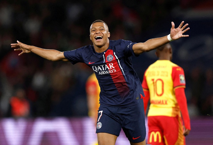 Mbappe sẽ gánh PSG trước Dortmund ở lượt trận mở màn Champions League - Ảnh: REUTERS