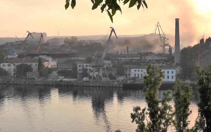 Tên lửa Ukraine đánh trúng trụ sở Hạm đội Biển Đen tại Crimea