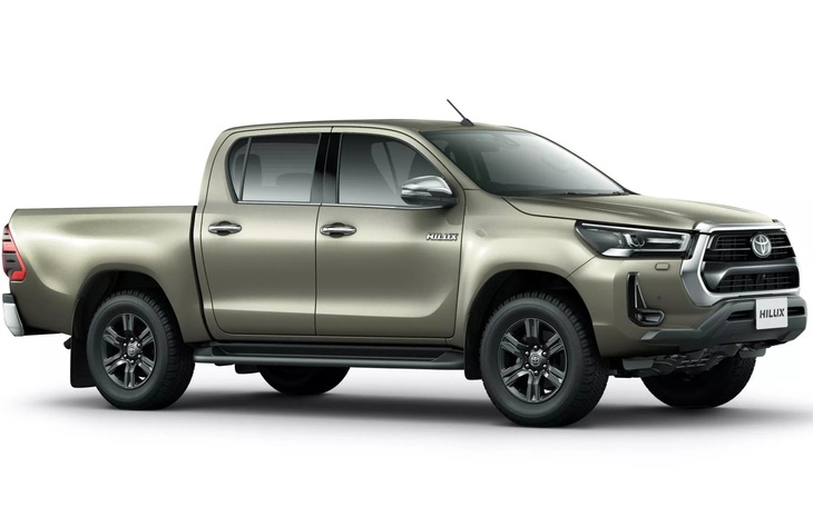 Toyota Hilux bất ngờ cập nhật, thêm công nghệ bắt kịp đối thủ