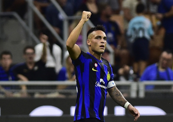 Lautaro Martinez đóng góp cú đúp cho Inter - Ảnh: REUTERS