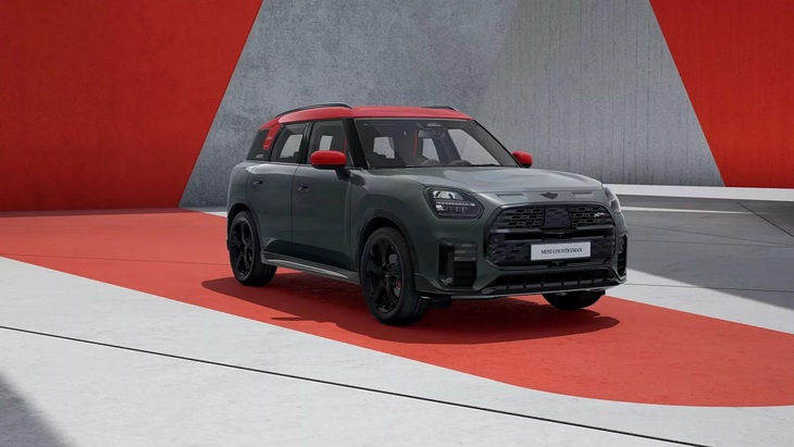 MINI Countryman giữ lại bản xăng ở thế hệ mới, nhưng bản này khó lòng kéo dài vòng đời quá thập kỷ này - Ảnh: MINI