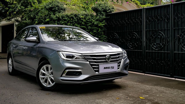 Tin tức giá xe: MG5 số sàn giá dự kiến từ 350 triệu, 'lấn sân' cả xe hạng A - Ảnh 1. Tin tức giá xe: MG5 số sàn giá dự kiến từ 350 triệu, 'lấn sân' cả xe hạng A - Ảnh 1.