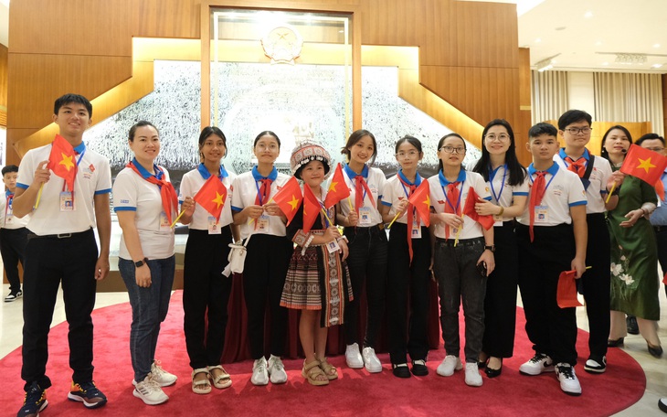 306 đội viên thiếu nhi tham gia phiên họp giả định 'Quốc hội trẻ em' lần thứ II - 2024 - Ảnh 4.