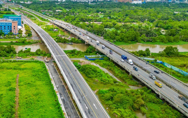 Giao thông TP.HCM và Đông Nam Bộ kỳ vọng đột phá trong năm mới