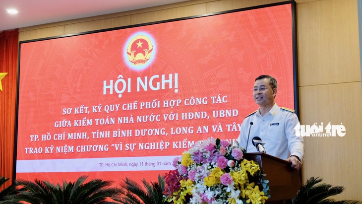 Muốn địa phương phát triển nhưng làm nhiều sẽ có hạn chế, mong biết sớm để chấn chỉnh- Ảnh 1. Tổng KTNN Ngô Văn Tuấn cho biết luôn sẵn sàng lắng nghe, phối hợp với các bên trong công tác kiểm toán, đào tạo, nâng cao kiến thức tài chính... Ngoài ra nỗ lực thúc đẩy việc ban hành các cơ chế phù hợp tình hình thực tế - Ảnh: BÔNG MAI