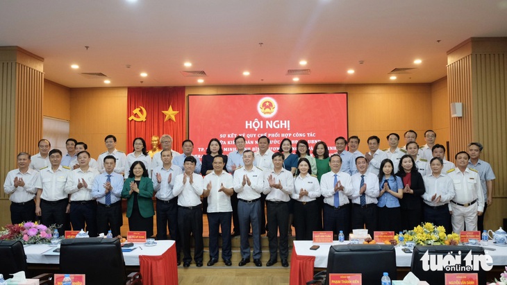 Muốn địa phương phát triển nhưng làm nhiều sẽ có hạn chế, mong biết sớm để chấn chỉnh- Ảnh 2. TP.HCM, Bình Dương, Long An, Tây Ninh cùng ký quy chế phối hợp công tác với Kiểm toán Nhà nước - Ảnh: BÔNG MAI