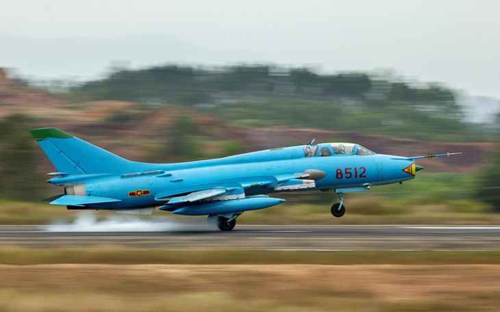 Phi công lái Su-22 bị rơi kể lại quyết định sinh tử