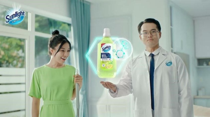 Sản phẩm nước lau sàn đặc biệt chứa men vi sinh tự nhiên ngăn côn trùng hiệu quả của Unilever