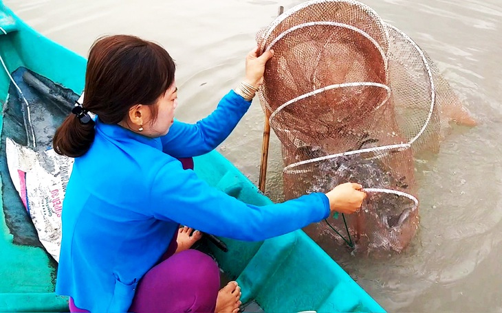 Cá kèo hút hàng, tăng giá dịp Tết