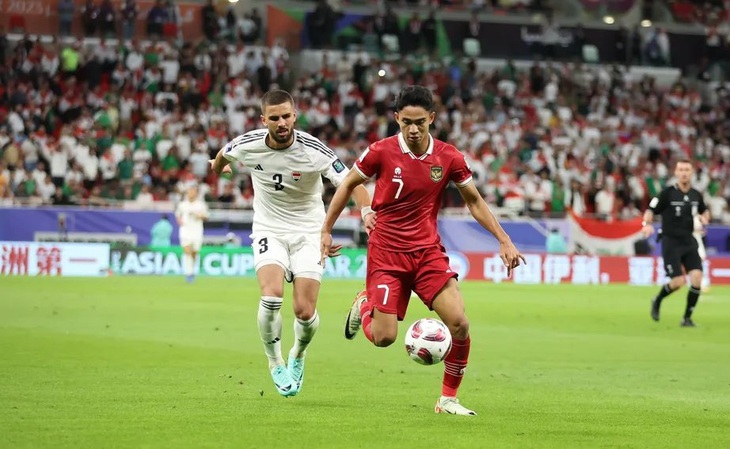 Tuyển Indonesia (áo đỏ) tự tin sẽ đánh bại Việt Nam để nuôi hy vọng giành vé đi tiếp ở Asian Cup 2023 - Ảnh: PSSI