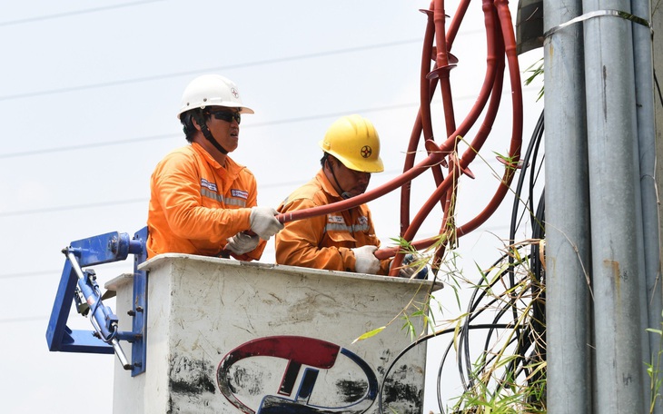 Chủ tịch Ủy ban Quản lý vốn: Nếu không tăng giá điện sẽ không giải quyết được lỗ của EVN