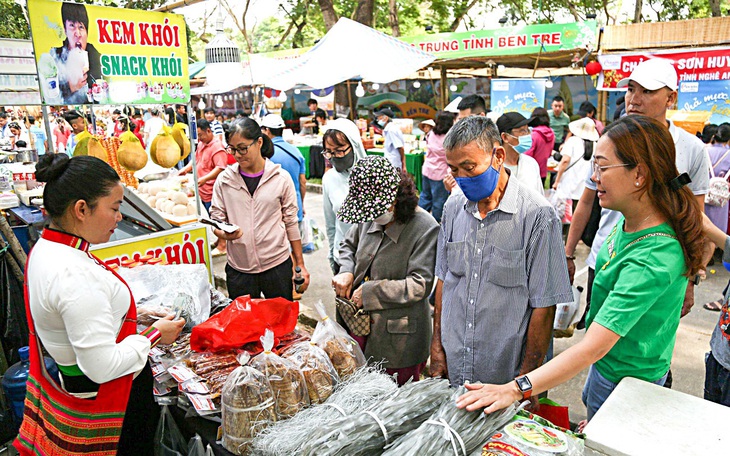 Thông tin mới nhất về các chương trình, lễ hội Tết chuẩn bị Tết Giáp Thìn