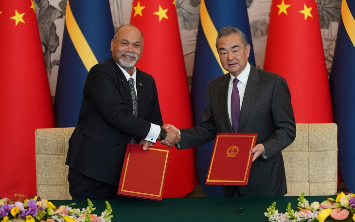 Quốc đảo nhỏ thứ ba thế giới đổi tên từ Nauru thành Naoero - Ảnh 2.