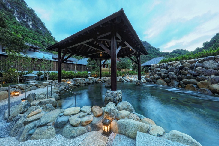 Tắm onsen giúp thư giãn thể chất và tinh thần