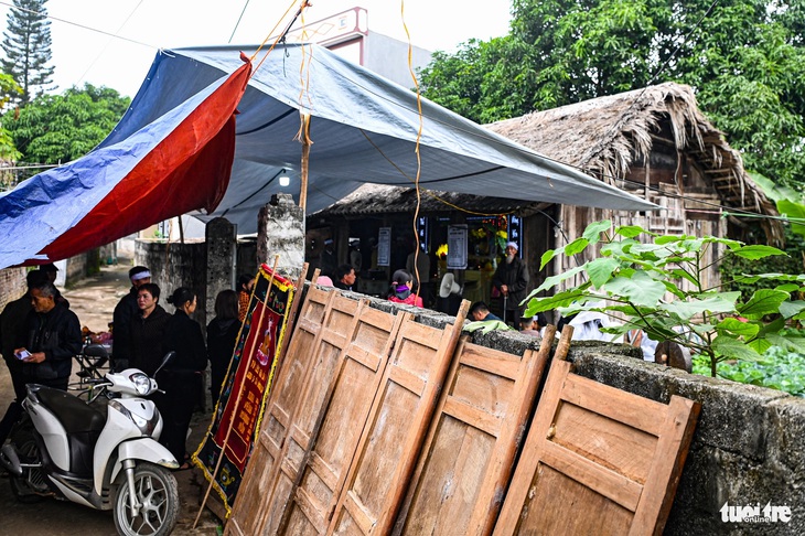 Một gia đình tan nát sau cú tông xe, 3 trẻ mồ côi mẹ nương tựa vào bố tật nguyền- Ảnh 4.