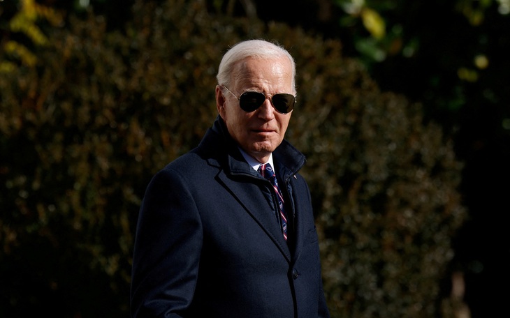 Ông Biden chỉ thiếu nước chửi thề khi nói về ông Trump