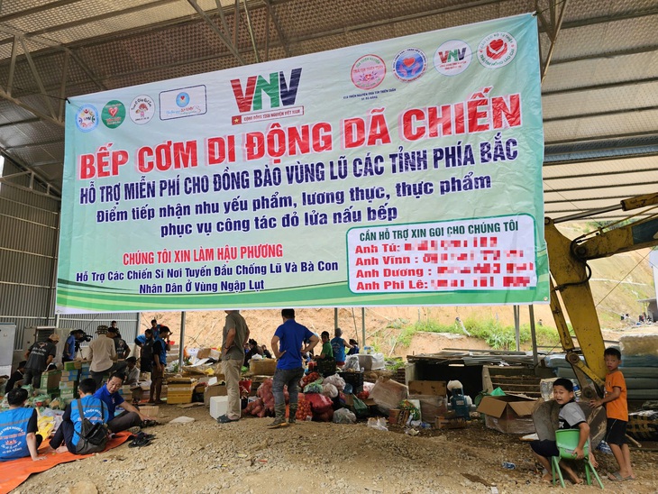 Bếp cơm di động dã chiến: 56.000 phần cơm hỗ trợ vùng lũ - Ảnh 5.