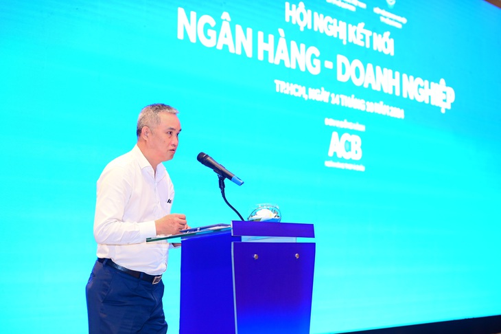 Ngân hàng mạnh tay bơm vốn rẻ dịp cuối năm cho doanh nghiệp - Ảnh 1.