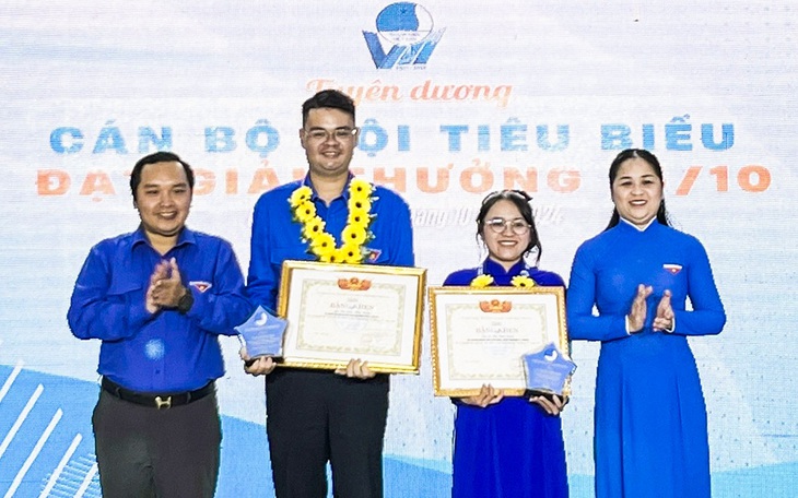 Hai thanh niên Hà Nội: 'Nếu được làm lại vẫn đập tường cứu người trong đám cháy chung cư mini' - Ảnh 4.