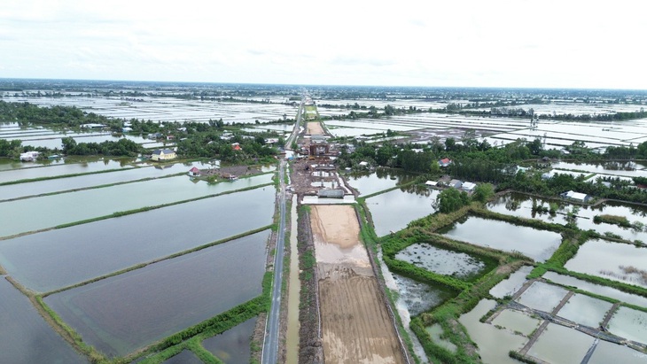 Nguyên nhân ban đầu vụ tai nạn khi thi công cao tốc Cần Thơ - Cà Mau - Ảnh 1.