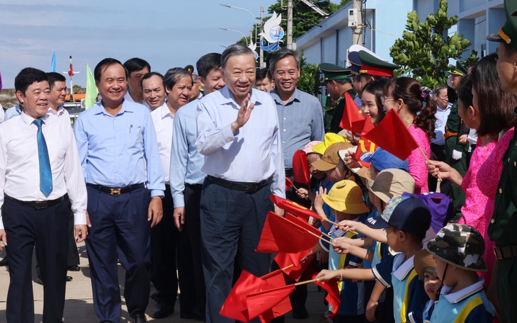 Phân công 4 Phó thủ tướng theo dõi, chỉ đạo nhiều kiến nghị của tỉnh Quảng Trị - Ảnh 3.