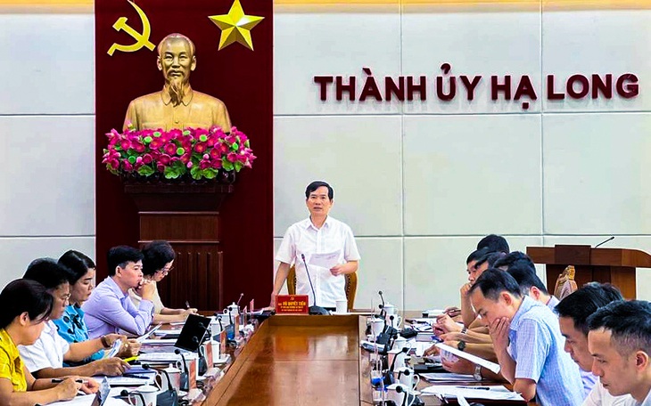 Kỷ luật hành chính - công vụ - Ảnh 1.