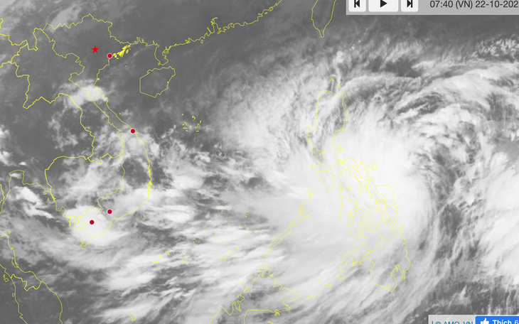 Áp thấp nhiệt đới ngoài khơi Philippines mạnh lên thành bão Trami - Ảnh 1.
